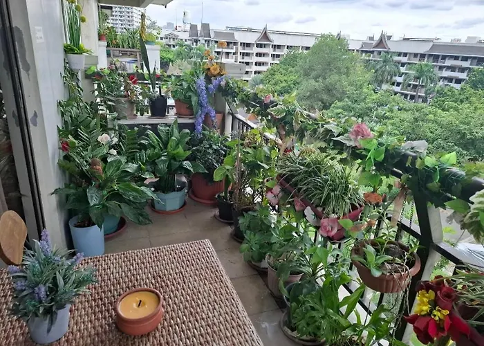 Apartment Grand Near Bgc *