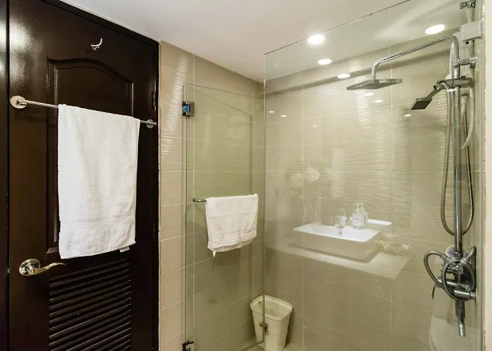 Grand Near Bgc